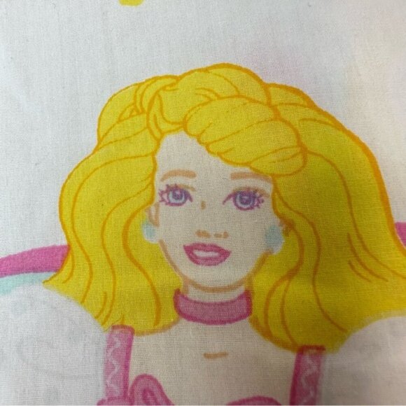 Vintage 1990s Barbie Sweet Dreams twin sheet by Dan River - Picture 6 of 15